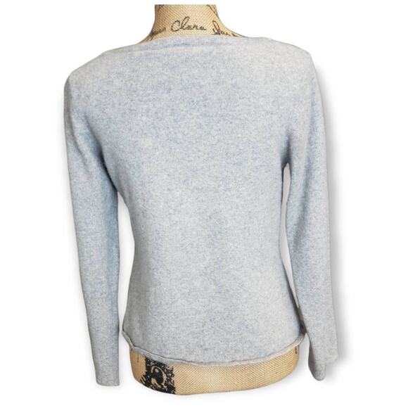 J Jill Cashmere Gray Long Sleeved Sweater Shirt - Size Small - Picture 3 of 7